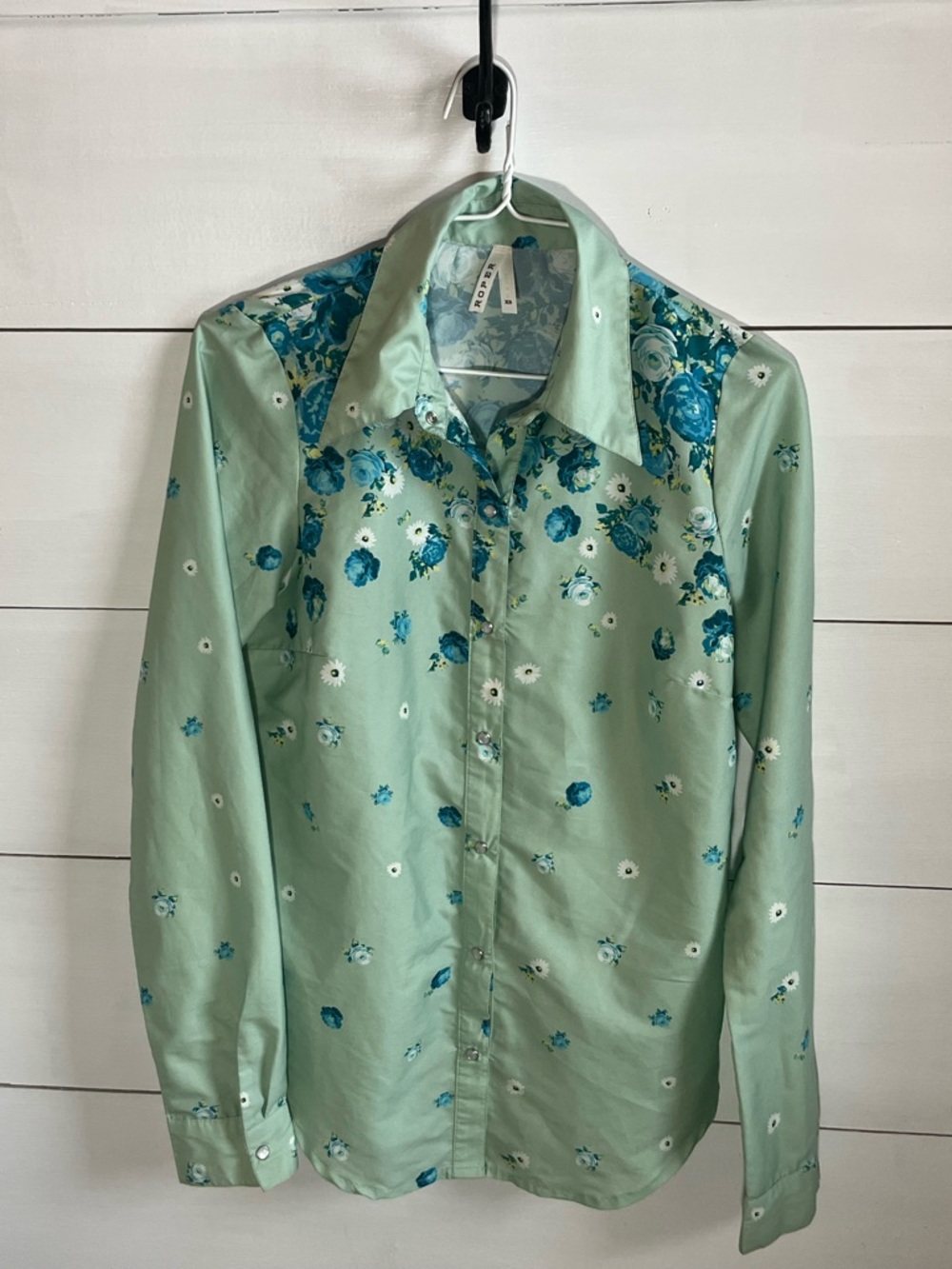 Roper Women’s Western Floral Print Long-Sleeve Shirt - Mint Green